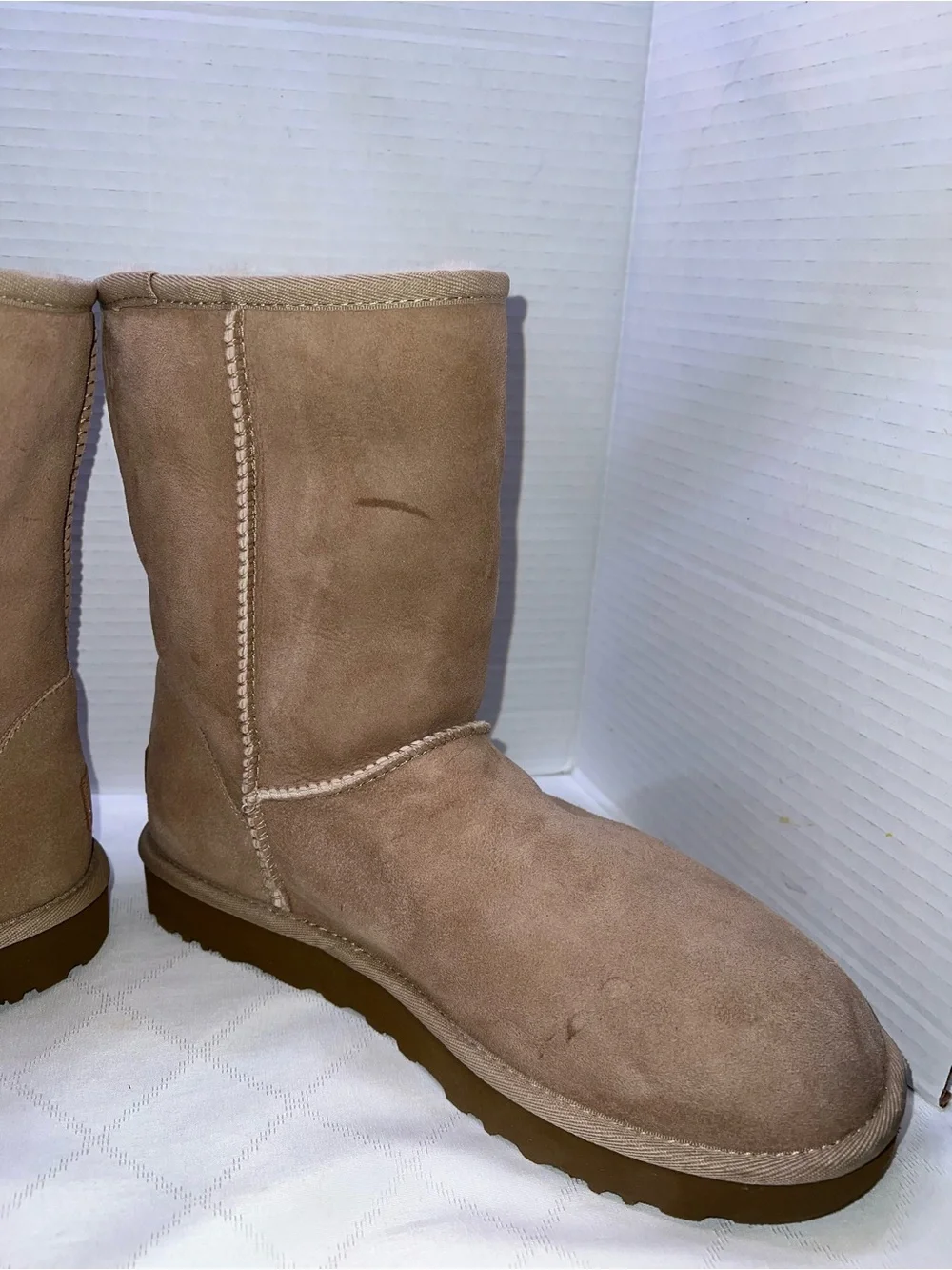 Ugg Classic Short II Boots Women’s Size: 9 NEW